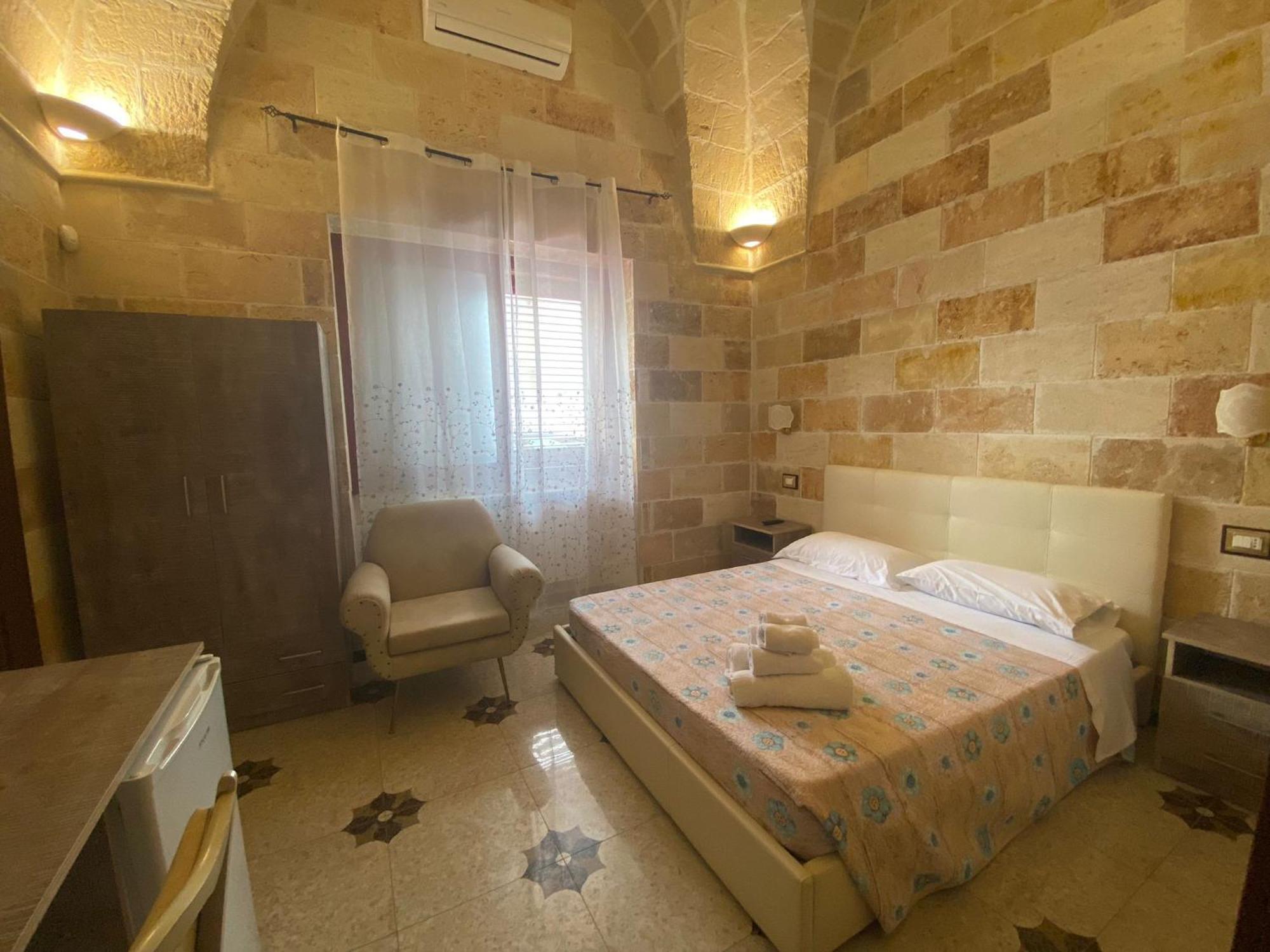 Il Vittoriano Aparthotel Porto Cesareo Buitenkant foto